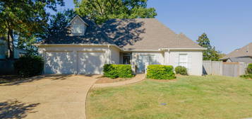 409 Meadows Ct, Madison, MS 39110