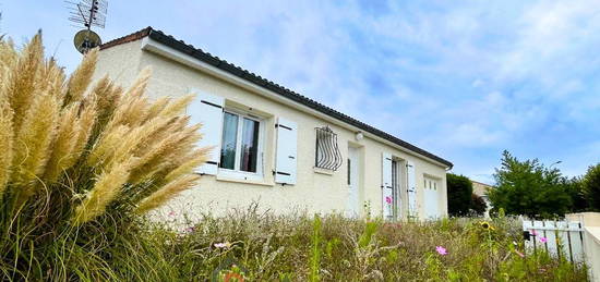 Maison de plain-pied  à vendre, 4 pièces, 3 chambres, 87 m²