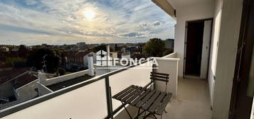 Toulouse Allée des demoiselles Appartement T1 bis avec terrasse au dernier étage avec ascenseur