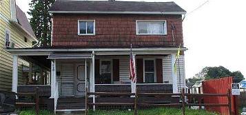 918 Bedford St, Johnstown, PA 15902
