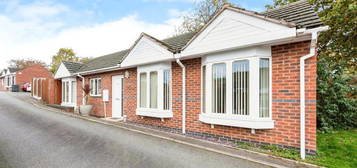 2 bedroom detached house for sale