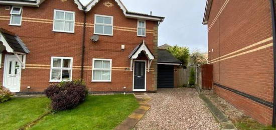 Property to rent in Consort Close, Dukinfield SK16