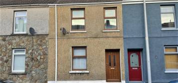 Terraced house to rent in Dillwyn Street, Llanelli SA15