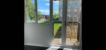 Flat to rent in East Kilbride, East Kilbride G75