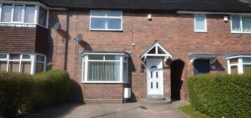 Town house to rent in Wesley Place, Newcastle-Under-Lyme ST5