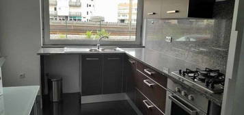 Apartamento T2 em Esgueira