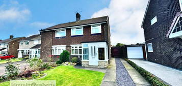 3 bedroom semi-detached house for sale