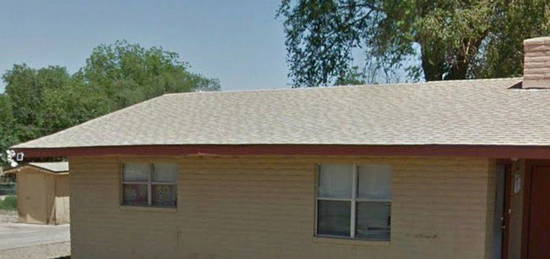 712 S Washington Ave #A, Roswell, NM 88203