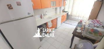 SARIKIZ EMLAK TAN EDREMİT TE ACİLLLL SATILIK 3+1 FIRSAT DAİRE