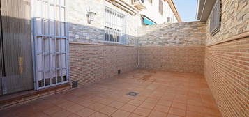 Chalet pareado en venta en Pantoja