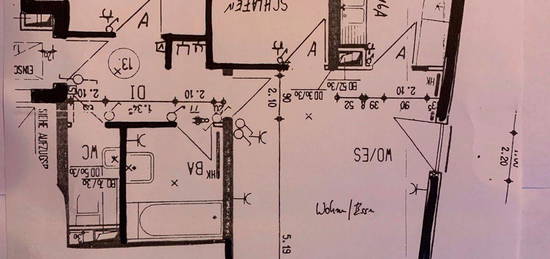 Gepflegte 3 Zimmer Dachgeschosswohnun mit großer Loggia