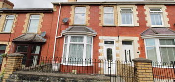 3 bed terraced house for sale