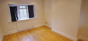 2 bedroom detached house to rent