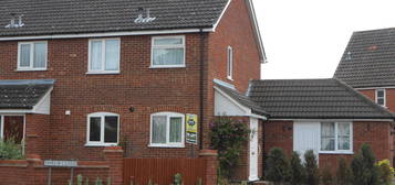 4 bed end terrace house to rent