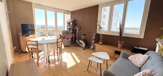 Appartement Chilly Mazarin 3 pièce(s) 67.54 m2