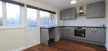 3 bed terraced house to rent