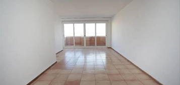 Piso en venta en Carrer Ample, Molí de Vent - La Sauleda