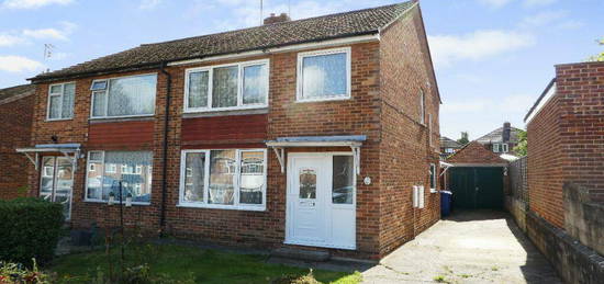 3 bedroom semi-detached house for sale