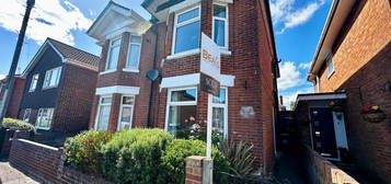 Semi-detached house to rent in Wolseley Road, Southampton, Hampshire SO15