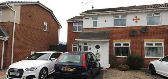 3 bedroom semi-detached house for sale