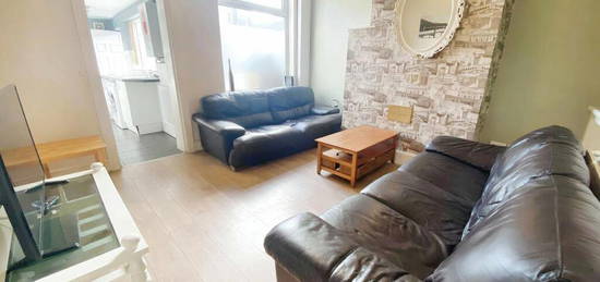 3 bedroom terraced house