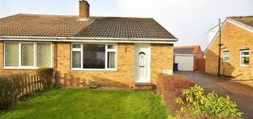 Bungalow to rent in Dane Avenue, Thorpe Willoughby YO8