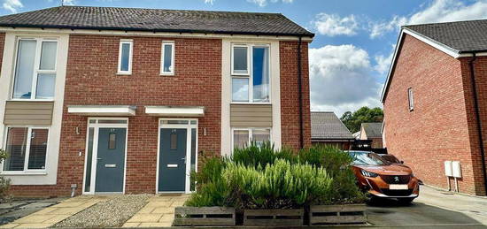 3 bedroom semi-detached house for sale