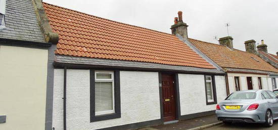 2 bedroom cottage for sale