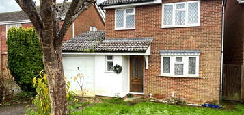 4 bed detached house for sale