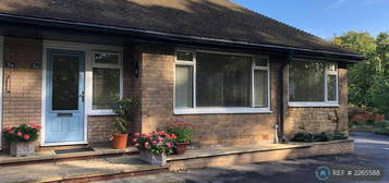 3 bedroom semi-detached house