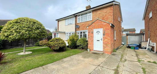 2 bedroom semi-detached house for sale