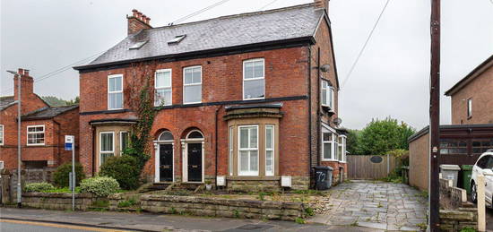 Flat to rent in Byrons Lane, Macclesfield, Cheshire SK11