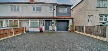 4 bedroom semi-detached house for sale