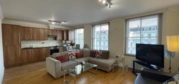 Flat to rent in Cromwell Road, London SW7