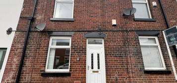 Terraced house to rent in Hilton Lane, Little Hulton, Salford M28