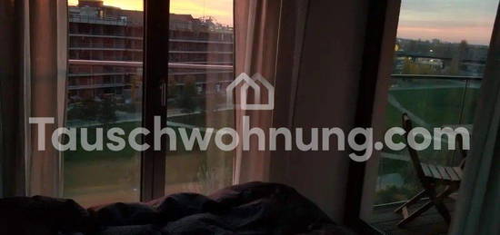 [TAUSCHWOHNUNG] Helle Wohnung direkt am Gleisdreieckeck mit schönem Balkon