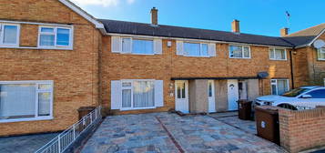 3 bed terraced house for sale