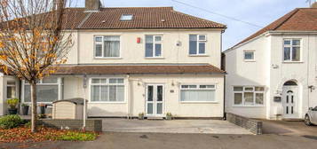 4 bedroom semi-detached house for sale