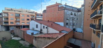 Piso de alquiler en Sant Antoni, Centre - Cordelles