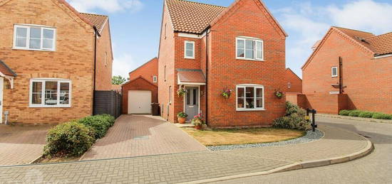 4 bedroom detached house