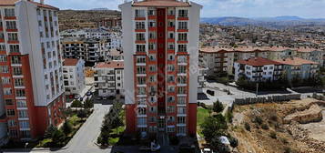 *EMLAK KOMBİN*FİLİZ KILIÇ TOKİDE 2+1 SATILIK ARAKAT DAİRE