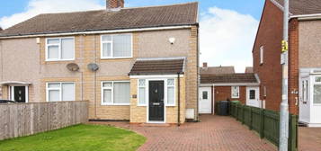 2 bedroom semi-detached house for sale