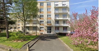 Appartement  à louer, 3 pièces, 1 chambre, 61 m²