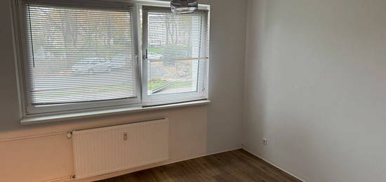 3 Zimmer Wohnung 80qm in Osdorf zu Untervermietung