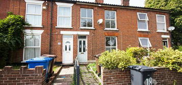 2 bedroom terraced house