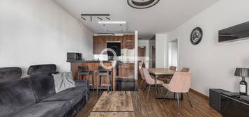 Apartamentowiec przy Placu Grzybowskim