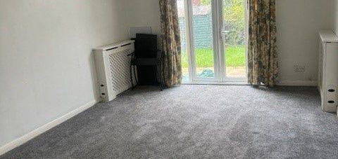 2 bed flat to rent