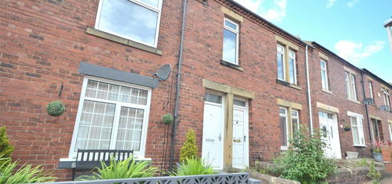 3 bed flat to rent