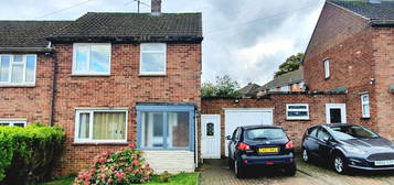 2 bed semi-detached house for sale