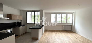 Appartement  à vendre, 3 pièces, 2 chambres, 61 m²